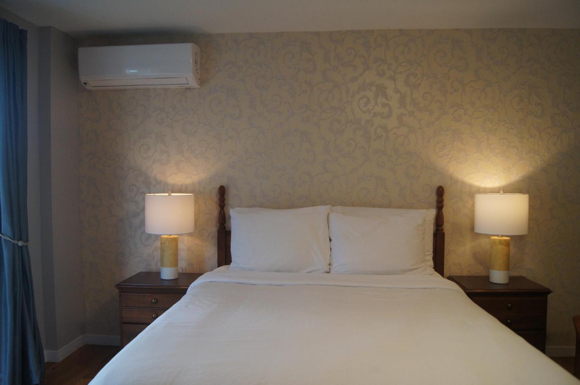 Lee'S Ocean Peek B & B Stratford Eksteriør billede