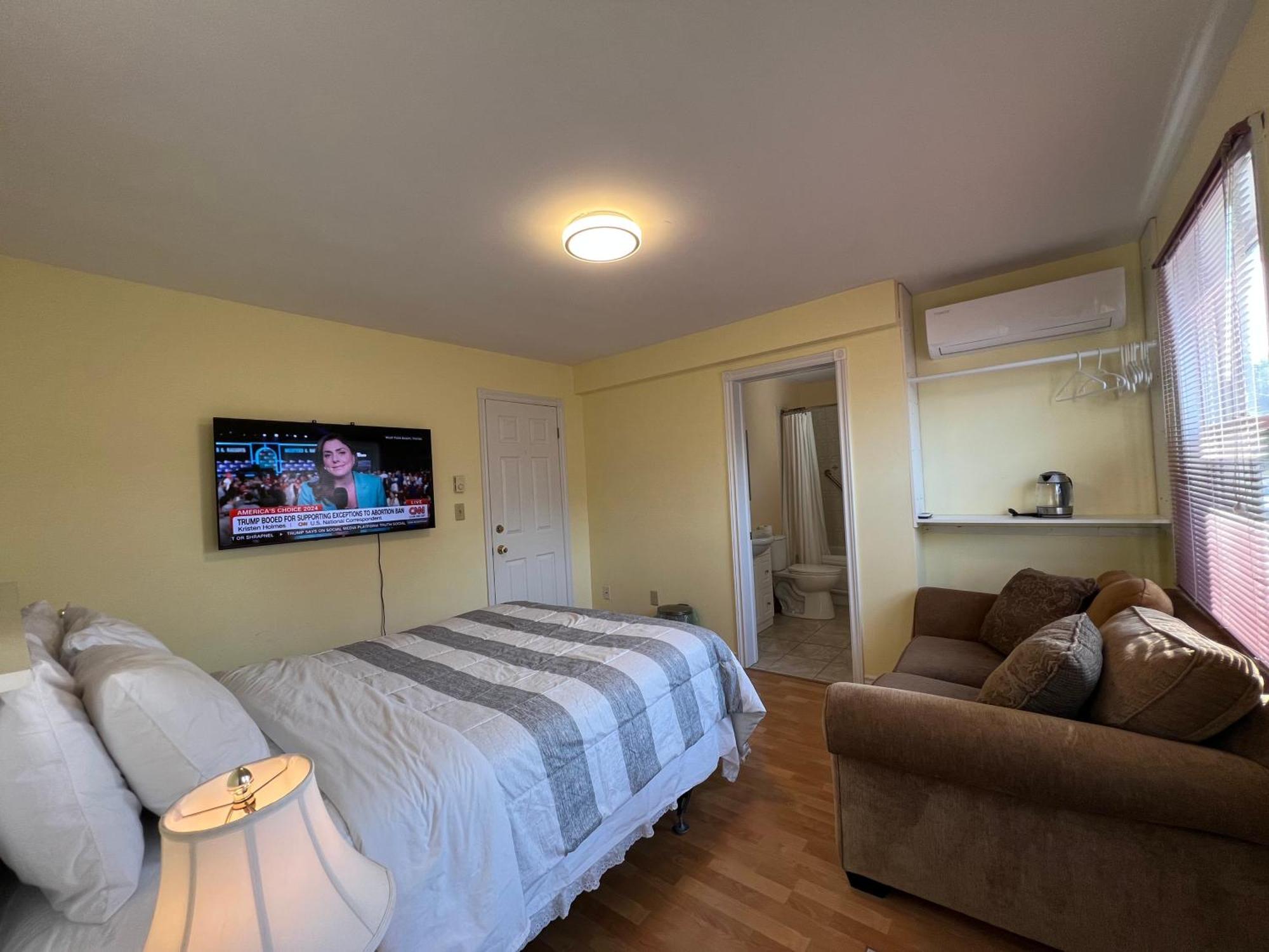 Lee'S Ocean Peek B & B Stratford Eksteriør billede